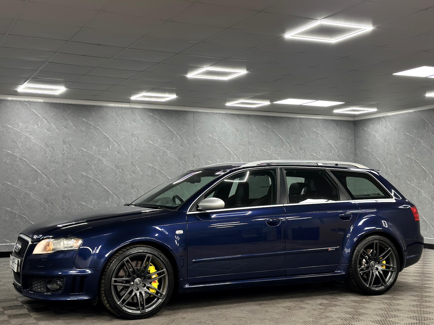 Used Audi RS4 2006 for sale - 76265246: Photo 4
