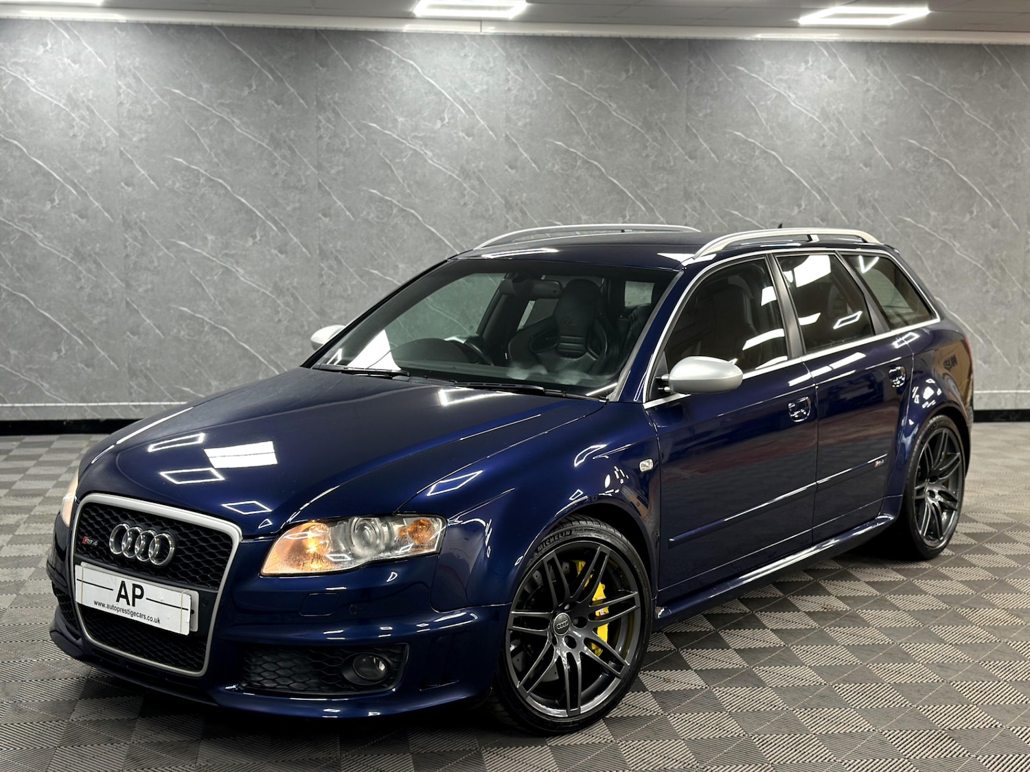 Used Audi RS4 2006 for sale - 76265246: Photo 6
