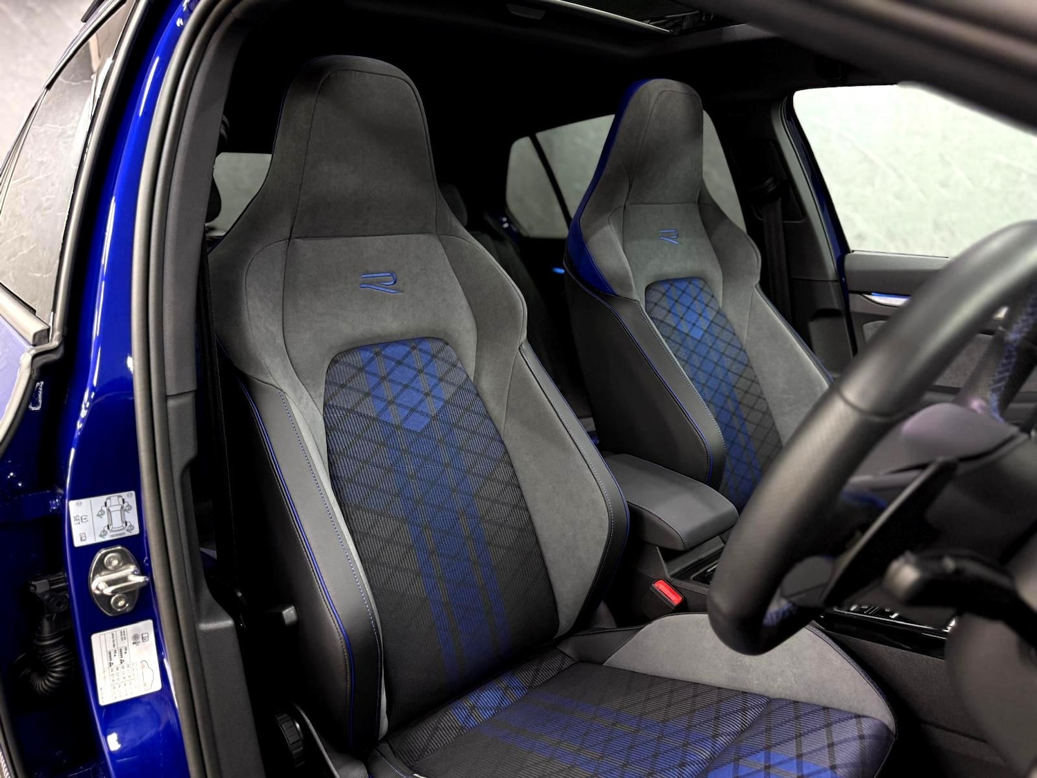 Used Volkswagen Golf 2025 for sale - 76759794: Photo 10