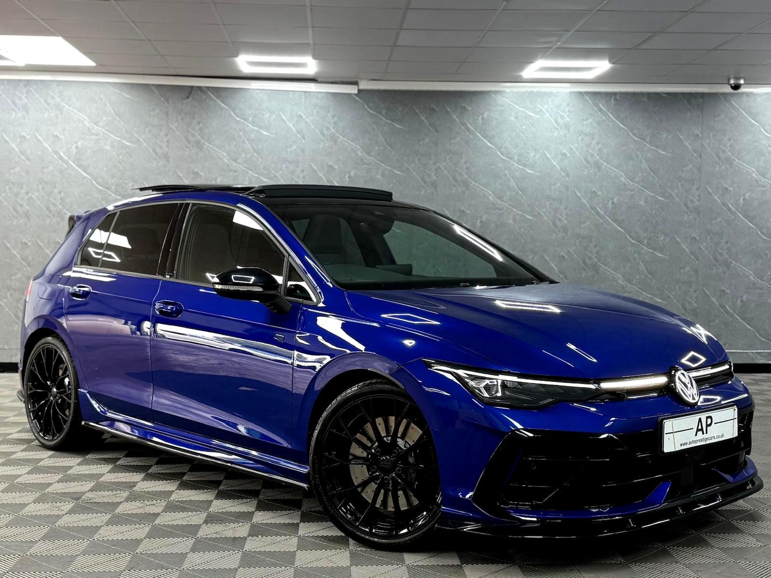 Used Volkswagen Golf 2025 for sale - 76759794: Photo 30