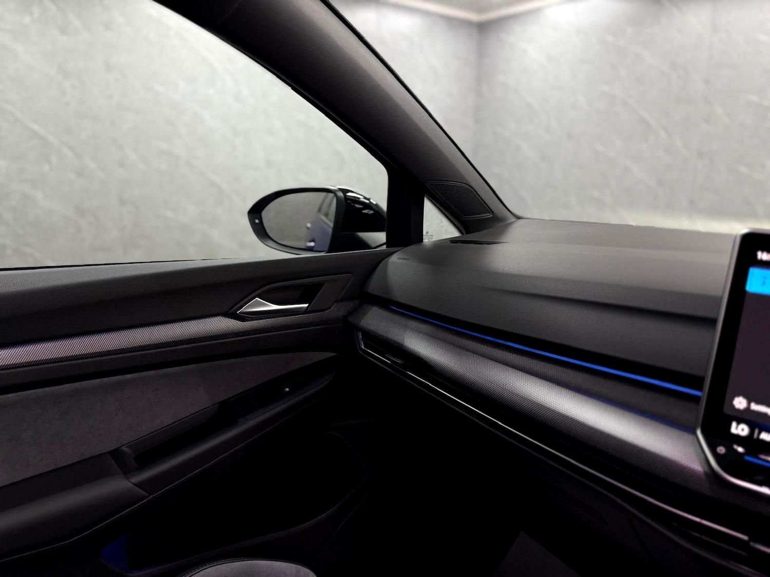 Used Volkswagen Golf 2025 for sale - 76759794: Photo 33