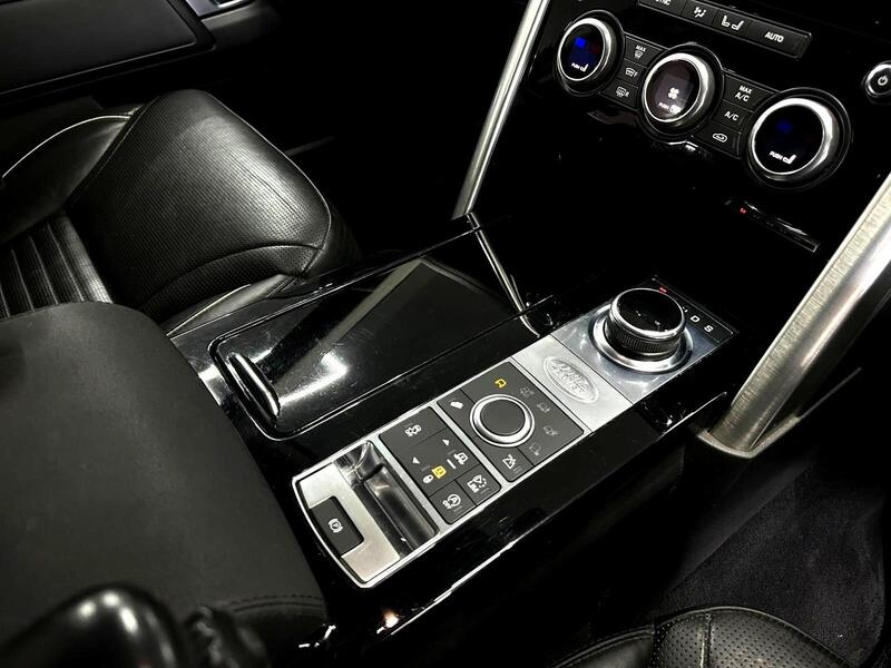 Used Land Rover Discovery 2017 for sale - 78186570: Photo 49