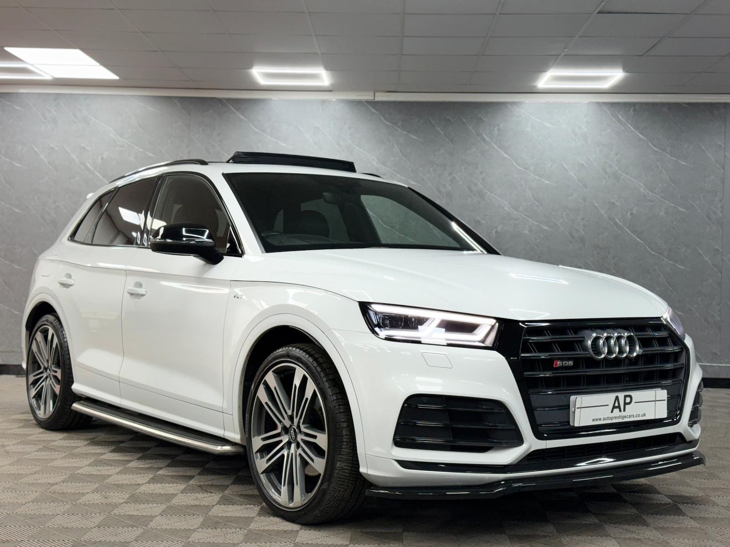 Used Audi SQ5 2018 for sale - 77611169: Photo 4