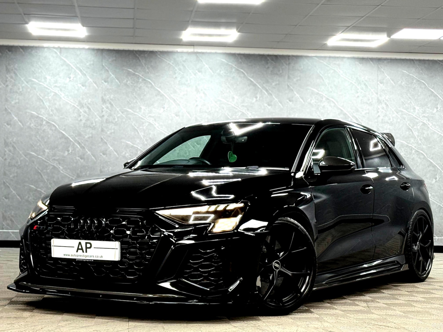 Used Audi RS3 2022 for sale - 76407713: Photo 3