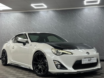 2004 (64) - TRD 2-Door