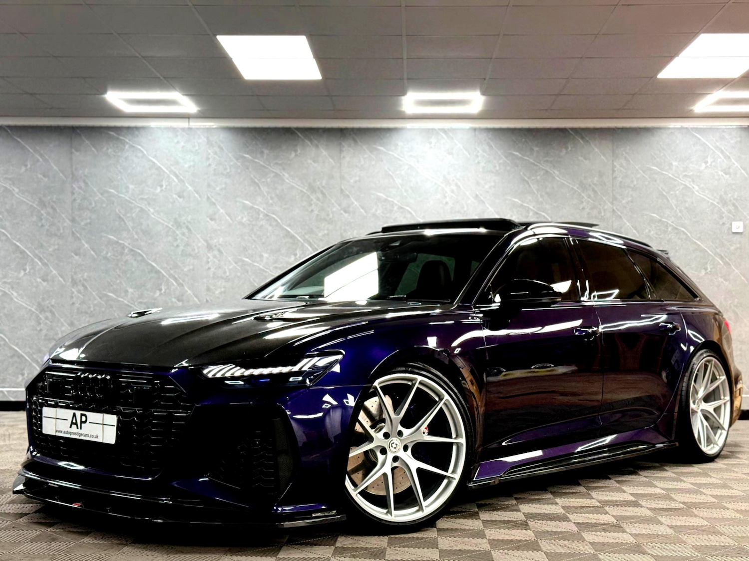 Used Audi RS6 2020 for sale - 77399359: Photo 12