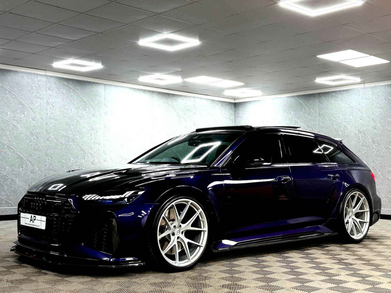 Used Audi RS6 2020 for sale - 77399359: Photo 21