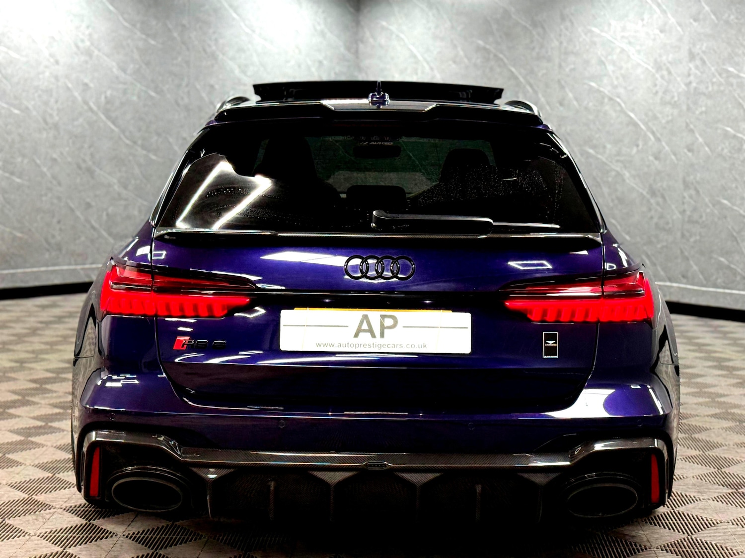 Used Audi RS6 2020 for sale - 77399359: Photo 25