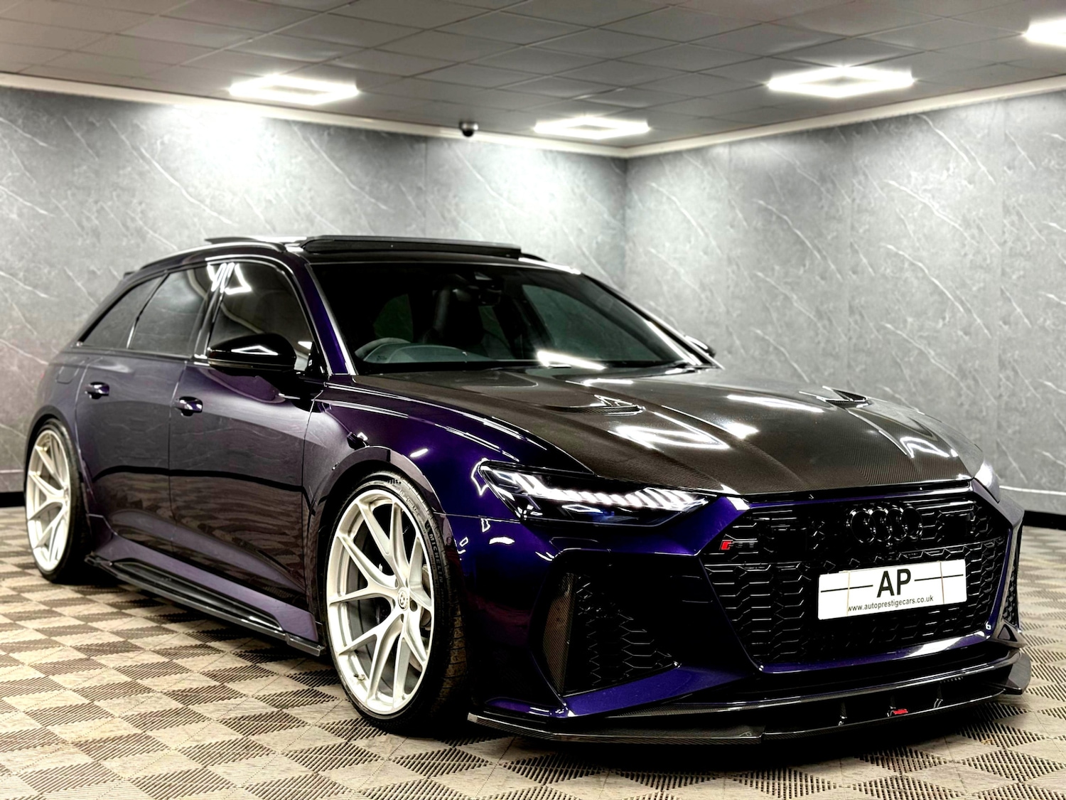 Used Audi RS6 2020 for sale - 77399359: Photo 8