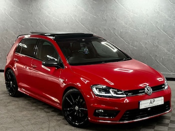 Used Volkswagen Golf 2016 for sale - 78654267: Photo