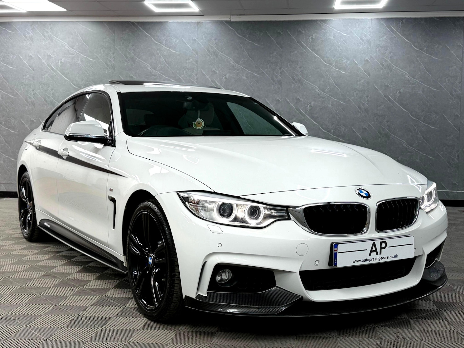 Used BMW 4 Series 2016 for sale - 76446372: Photo 3
