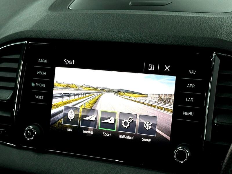 Used Skoda Karoq 2020 for sale - 78150355: Photo 39