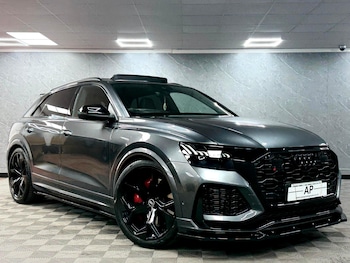 Audi - RS Q8