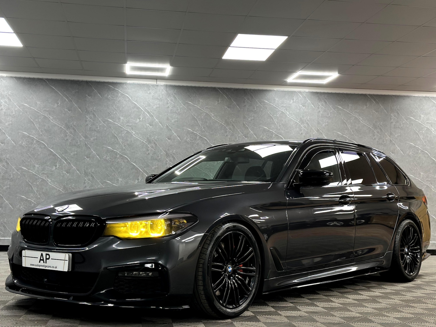 Used BMW 5 Series 2019 for sale - 77235827: Photo 4