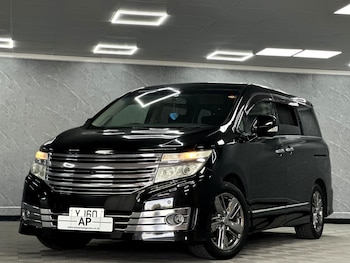 Used Nissan Elgrand 2011 for sale - 75685470: Photo