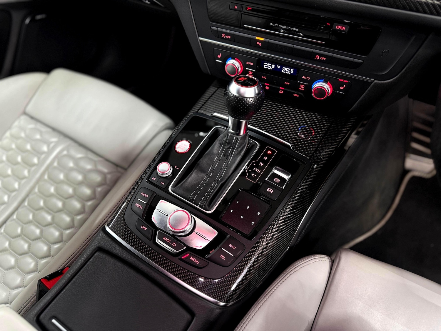 Used Audi RS6 2016 for sale - 77087644: Photo 18