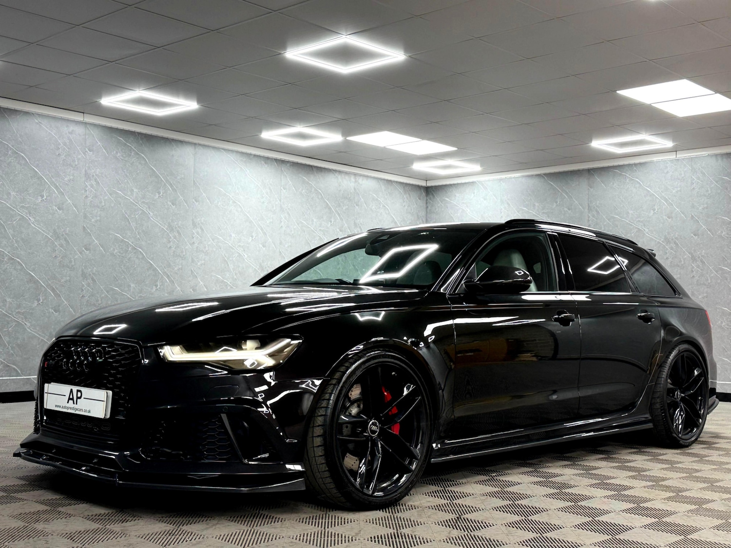 Used Audi RS6 2016 for sale - 77087644: Photo 23