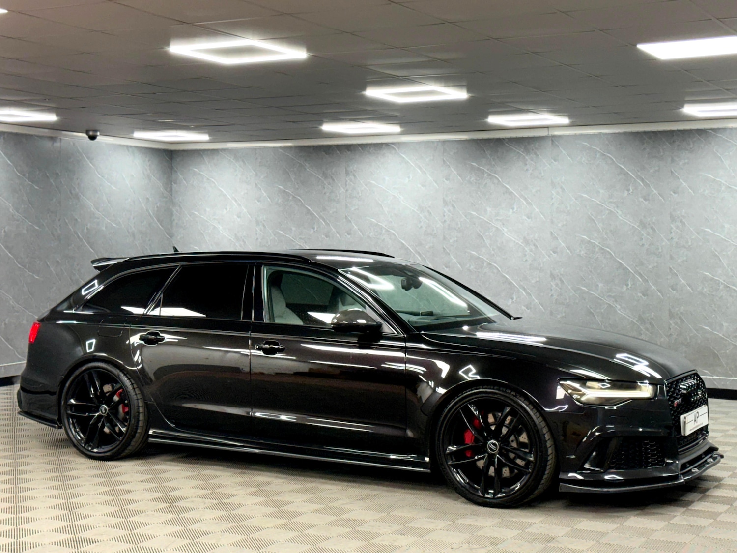 Used Audi RS6 2016 for sale - 77087644: Photo 29