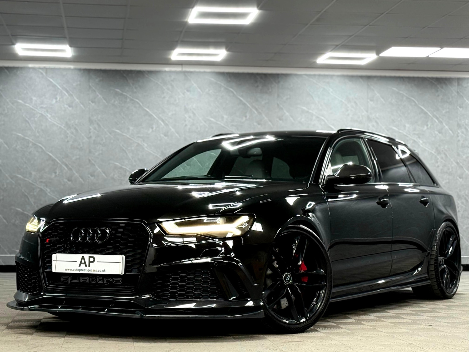 Used Audi RS6 2016 for sale - 77087644: Photo 3