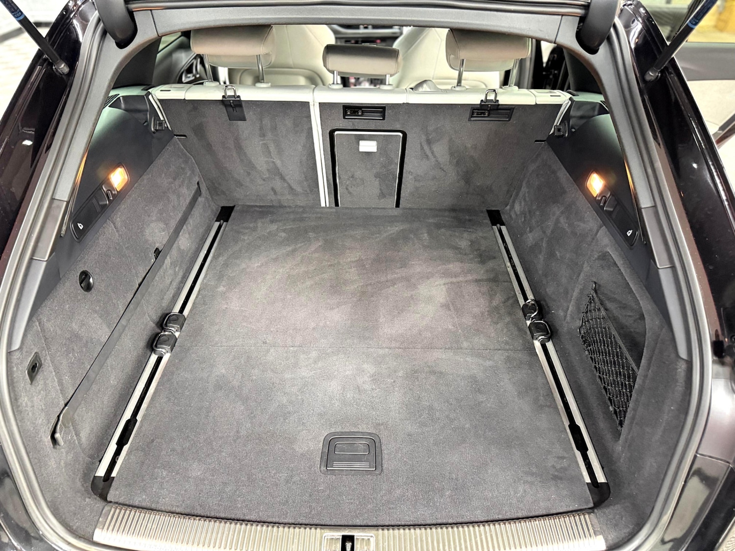 Used Audi RS6 2016 for sale - 77087644: Photo 36