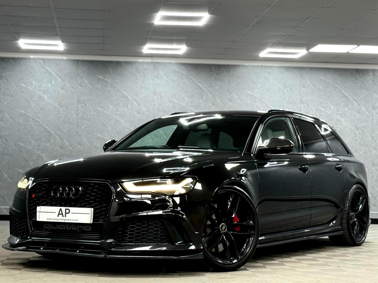 Used Audi RS6 2016 for sale - 77087644: Photo 4