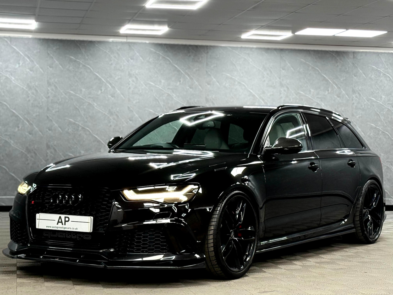 Used Audi RS6 2016 for sale - 77087644: Photo 7