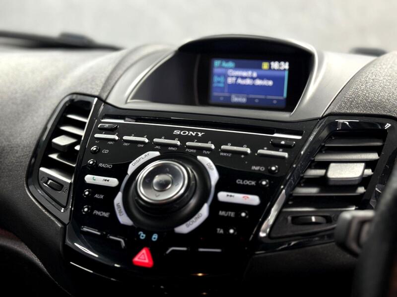 Used Ford Fiesta 2013 for sale - 78220578: Photo 22