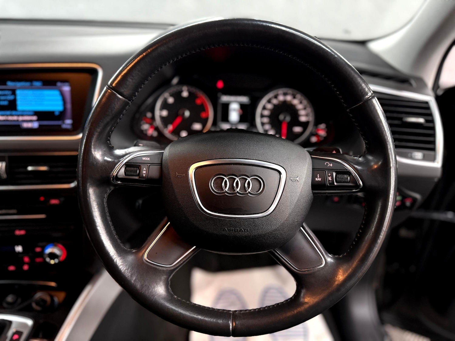 Used Audi Q5 2012 for sale - 76949422: Photo 10