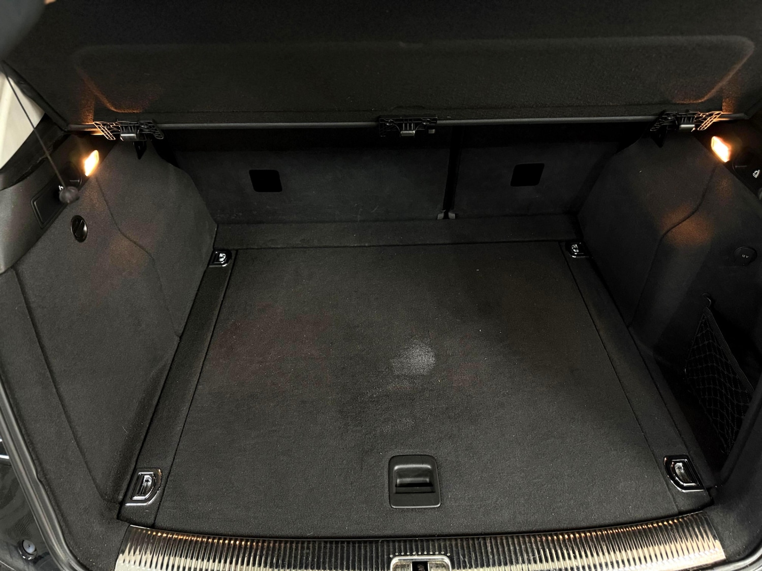 Used Audi Q5 2012 for sale - 76949422: Photo 39