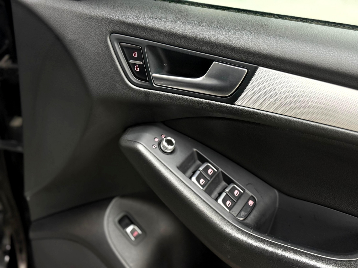 Used Audi Q5 2012 for sale - 76949422: Photo 9