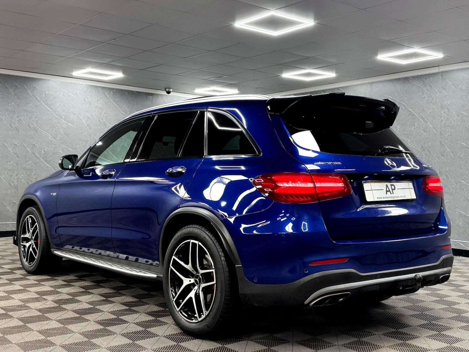 Used Mercedes-Benz GLC 2017 for sale - 77201514: Photo 17