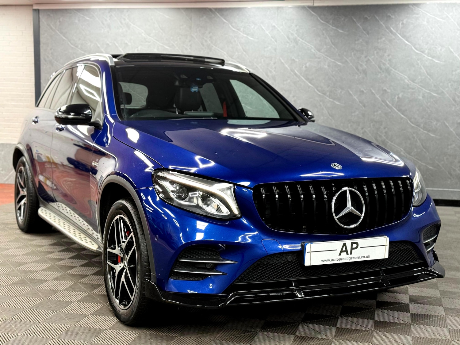 Used Mercedes-Benz GLC 2017 for sale - 77201514: Photo 5