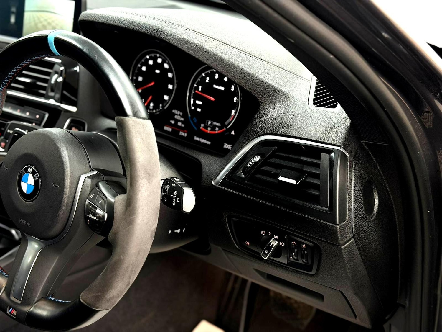 Used BMW 1 Series 2018 for sale - 78107760: Photo 28