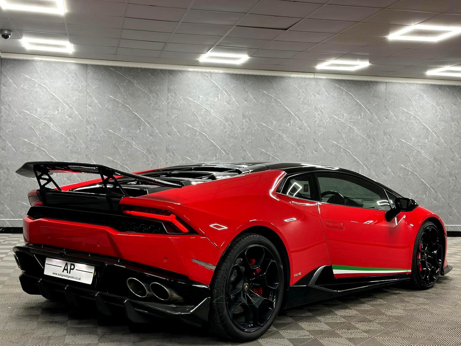 Used Lamborghini Huracan 2014 for sale - 78057238: Photo 12
