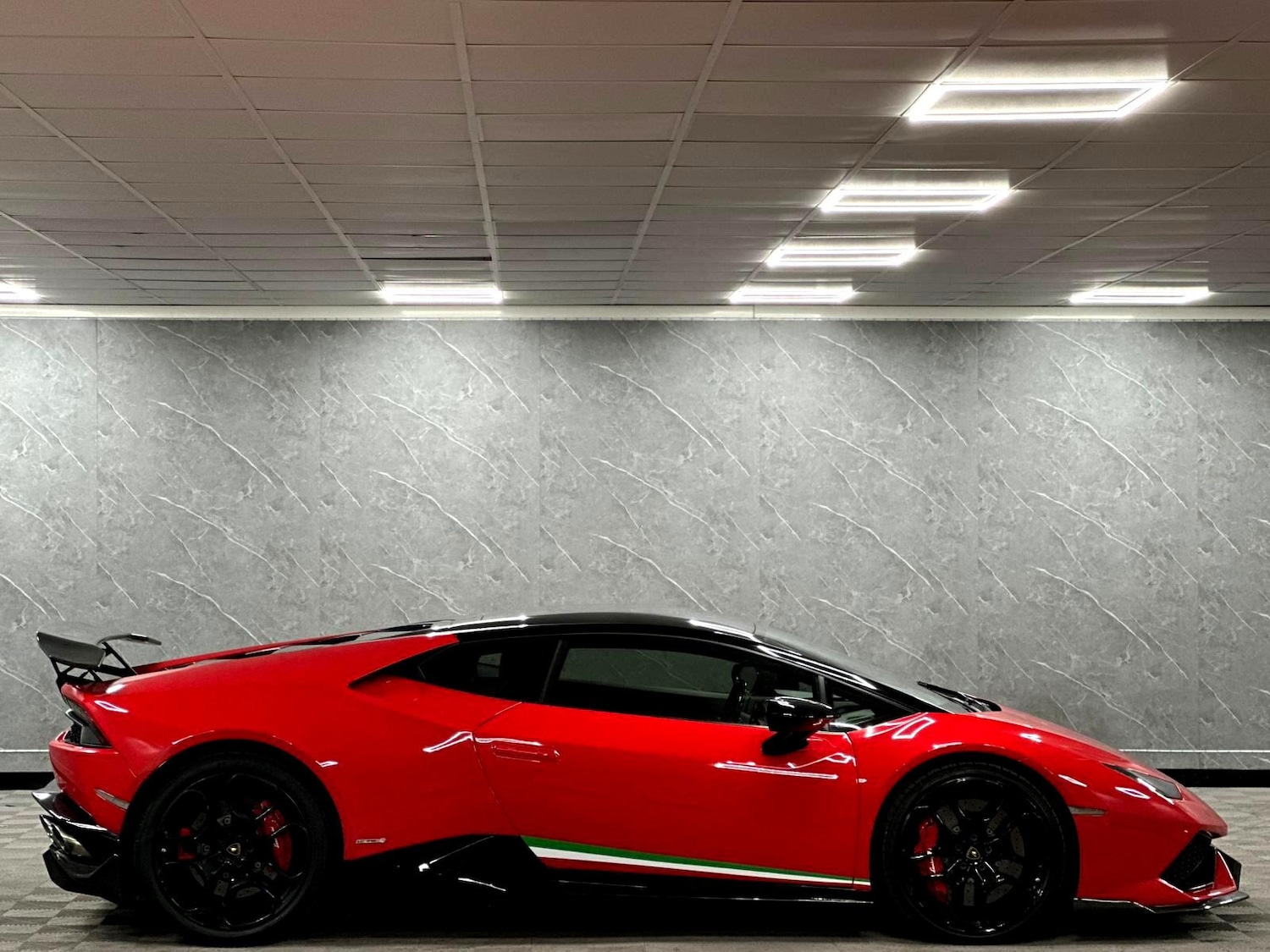 Used Lamborghini Huracan 2014 for sale - 78057238: Photo 13