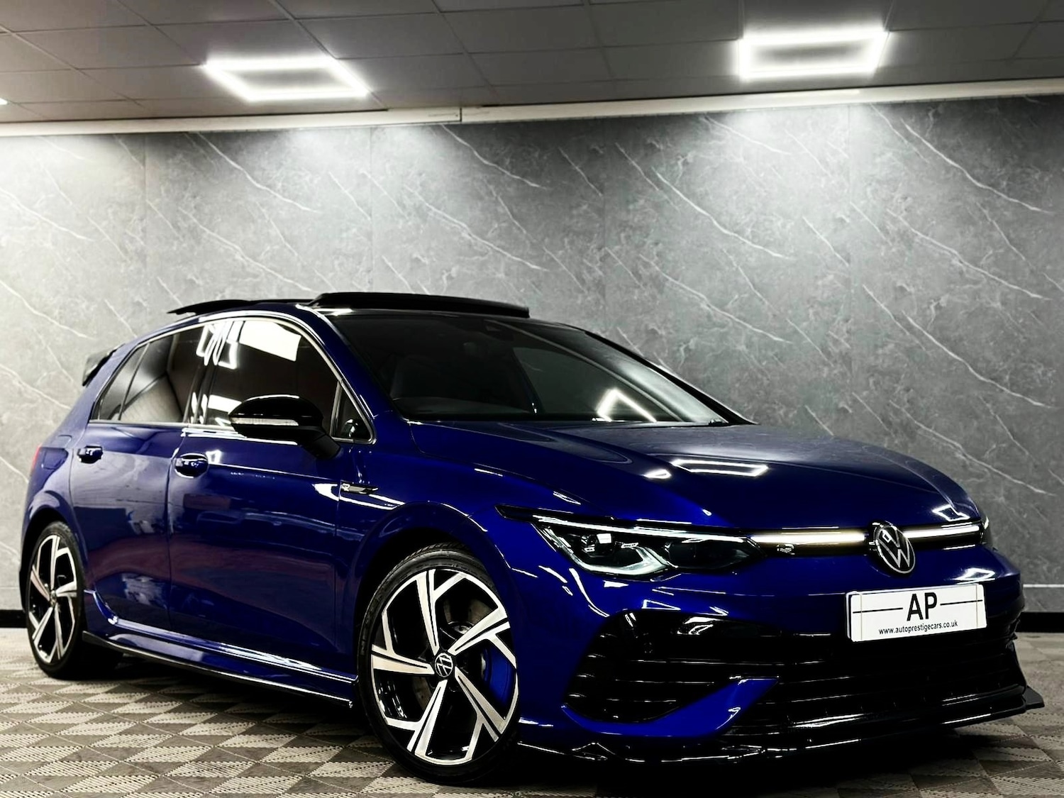 Used Volkswagen Golf 2021 for sale - 76715620: Photo 1