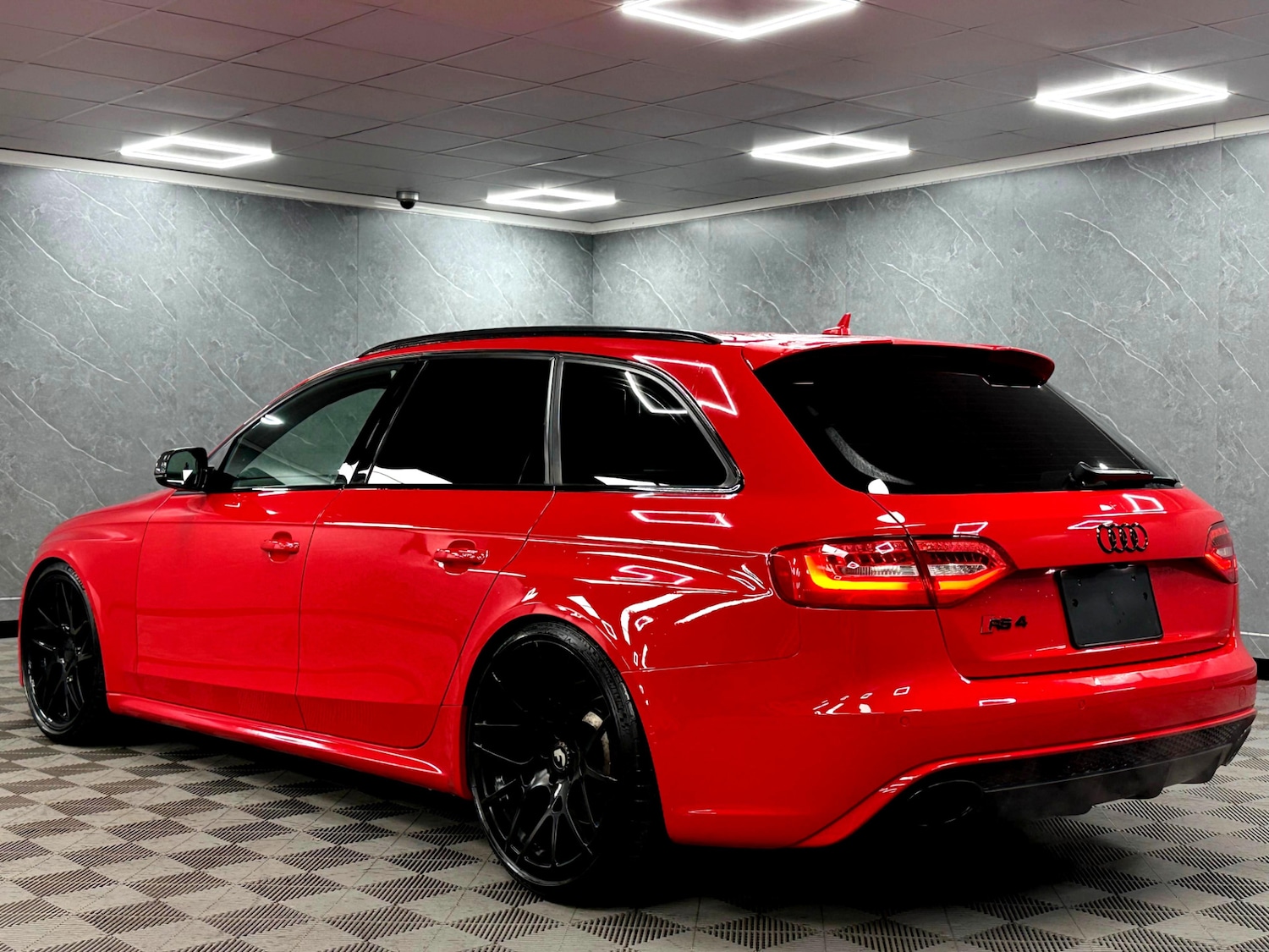 Used Audi RS4 2014 for sale - 76348666: Photo 19