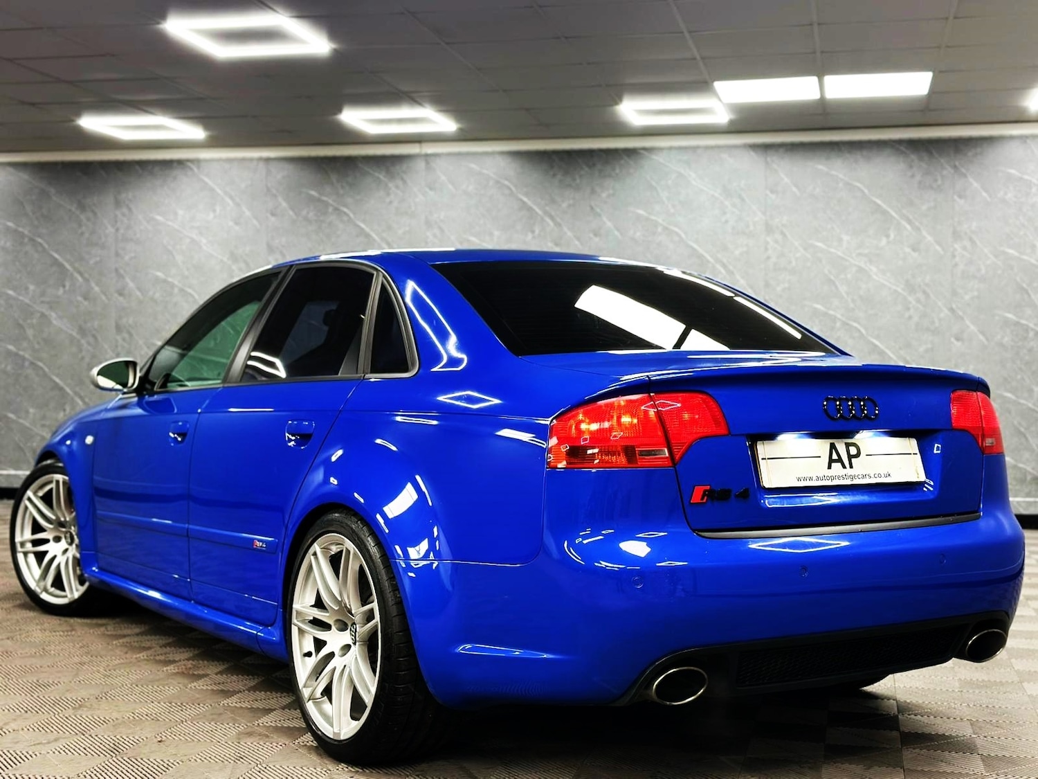 Used Audi RS4 2006 for sale - 77409816: Photo 35