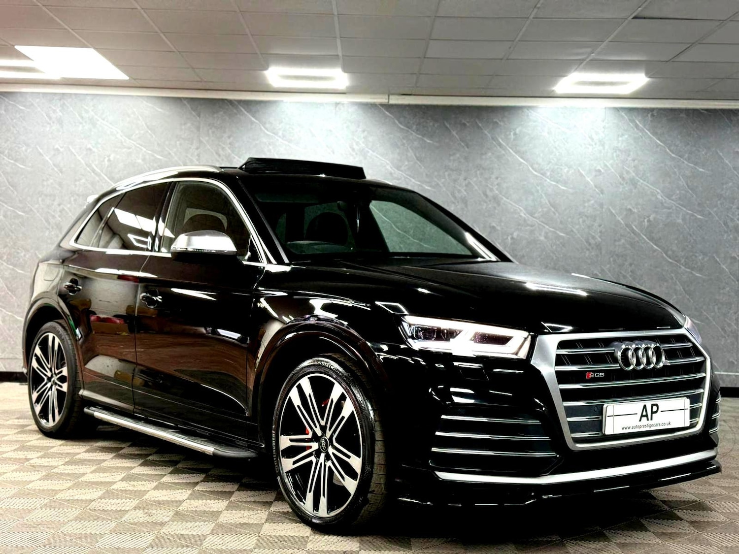 Used Audi SQ5 2017 for sale - 77610749: Photo 30
