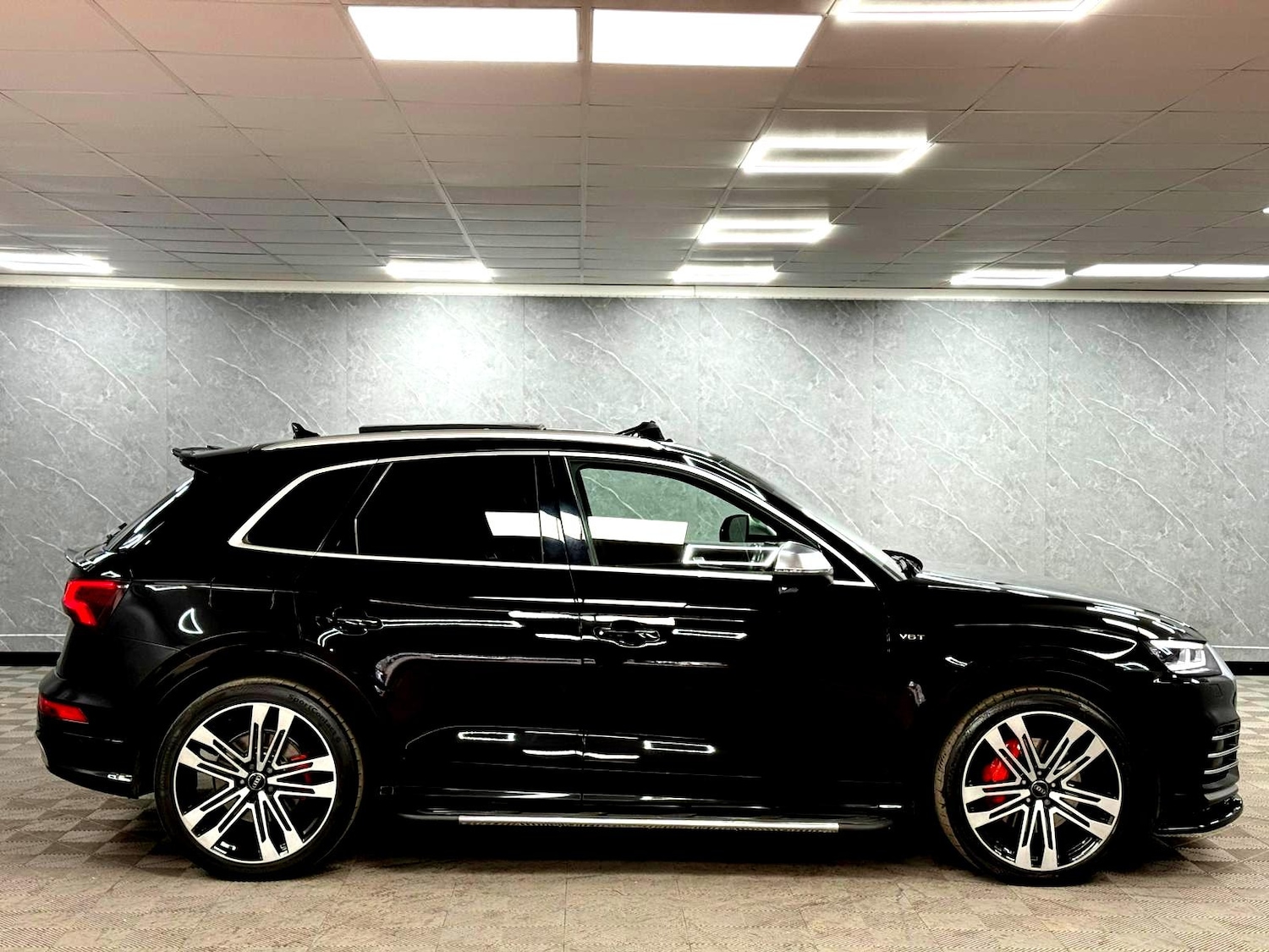 Used Audi SQ5 2017 for sale - 77610749: Photo 32