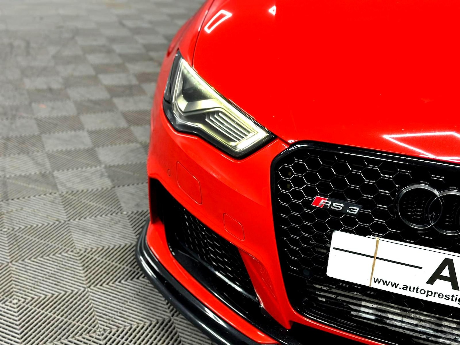 Used Audi RS3 2016 for sale - 78098964: Photo 25