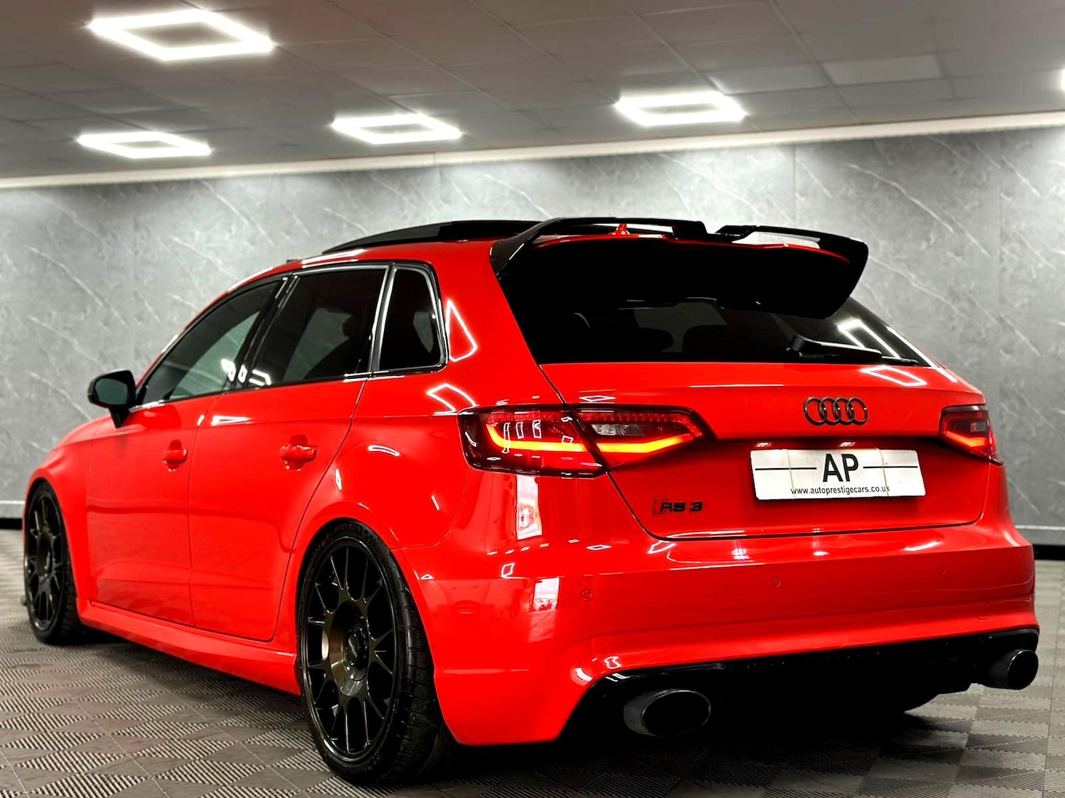 Used Audi RS3 2016 for sale - 78098964: Photo 30