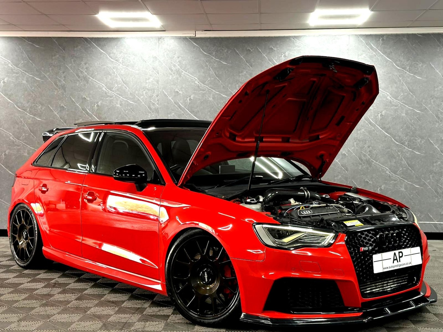 Used Audi RS3 2016 for sale - 78098964: Photo 8