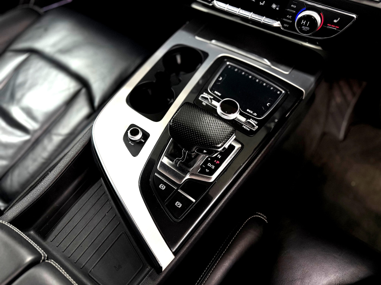 Used Audi Q7 2018 for sale - 77242254: Photo 18