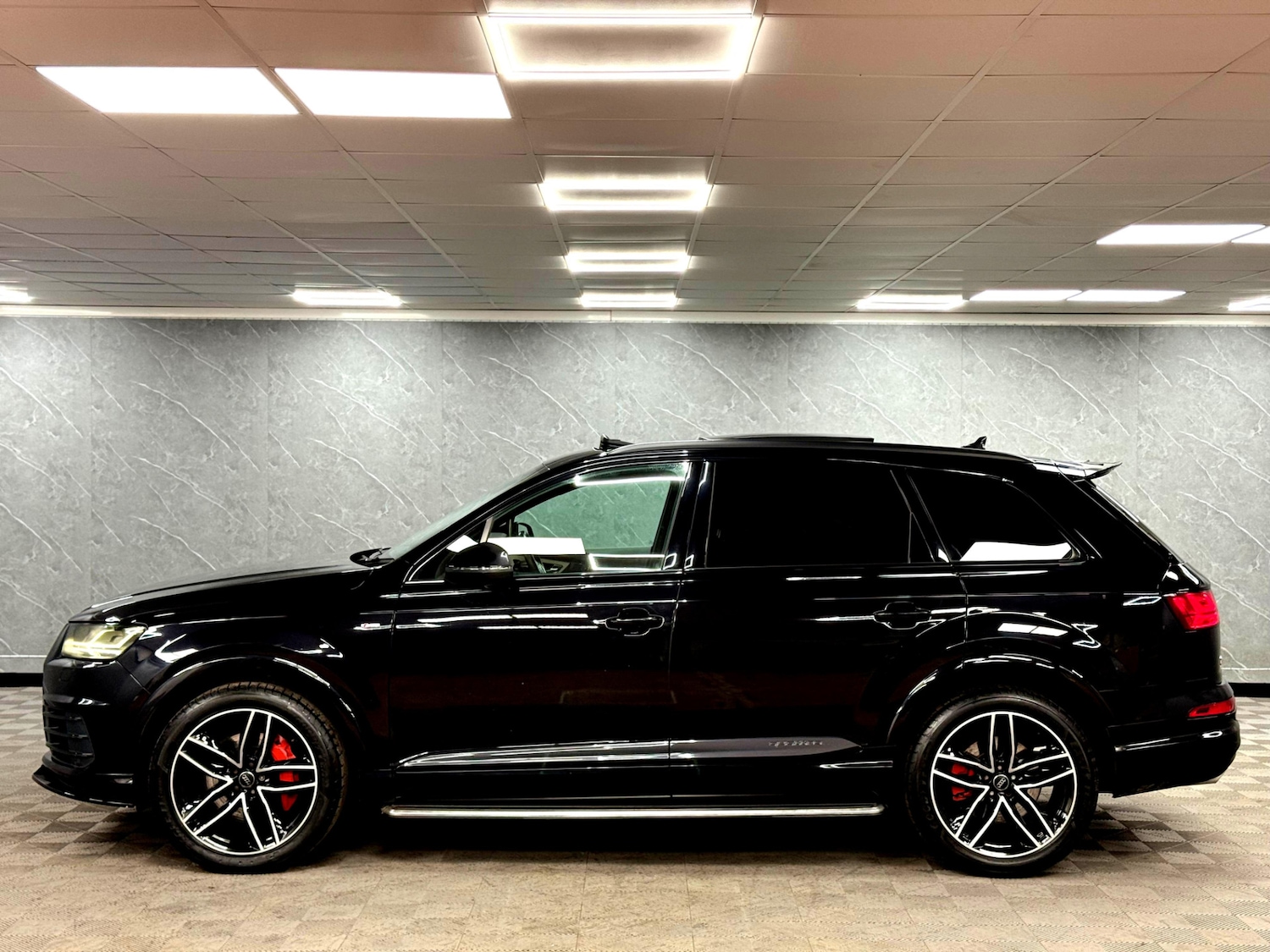 Used Audi Q7 2018 for sale - 77242254: Photo 26