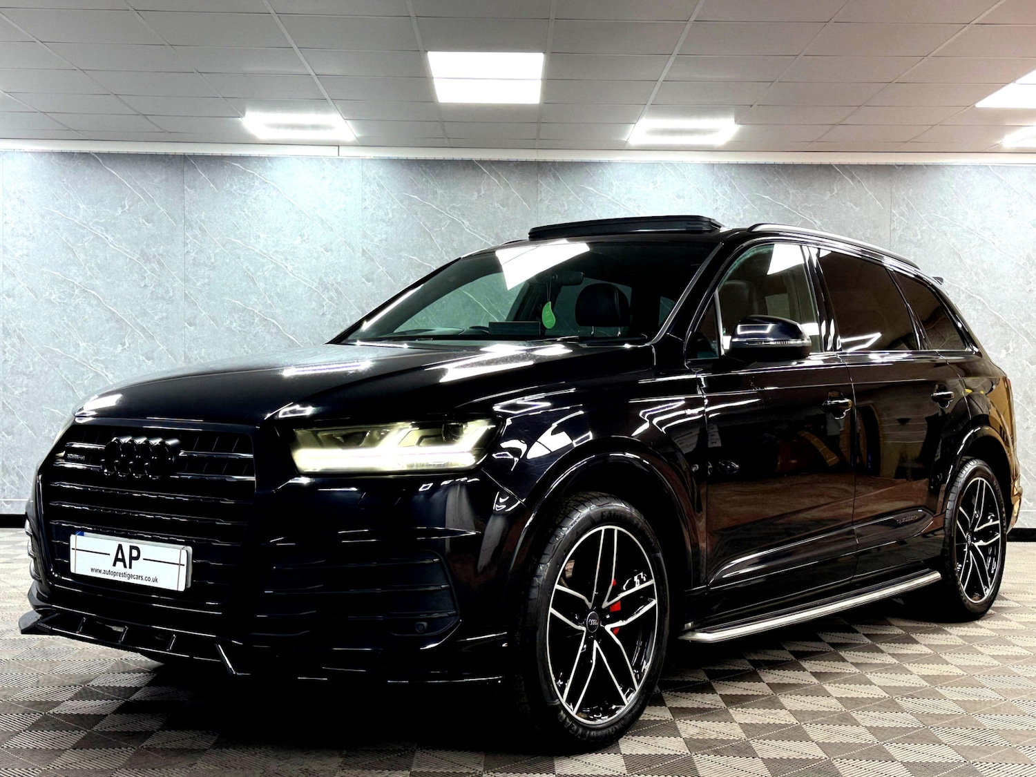 Used Audi Q7 2018 for sale - 77242254: Photo 28