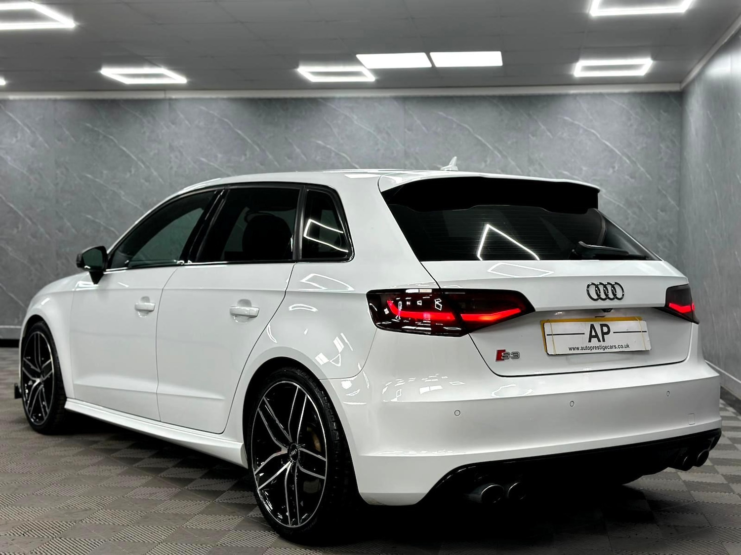 Used Audi S3 2015 for sale - 77204100: Photo 16