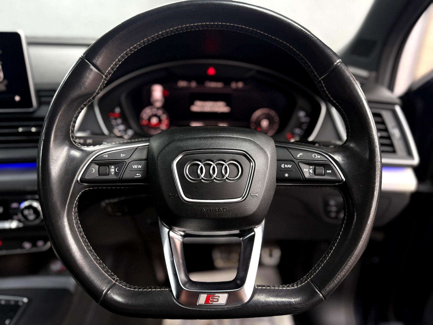 Used Audi SQ5 2018 for sale - 76671046: Photo 21