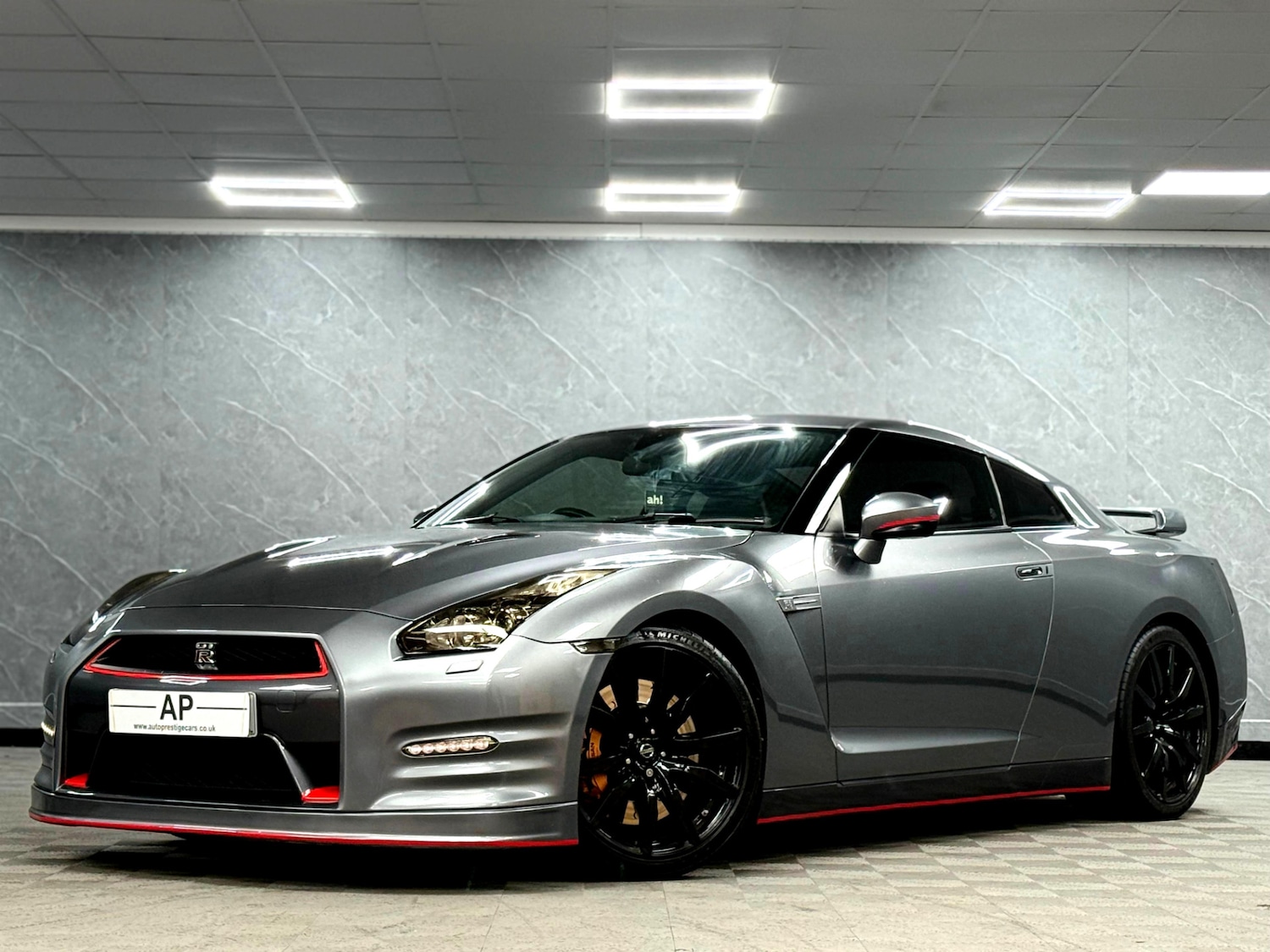 Used Nissan GT-R 2012 for sale - 76347449: Photo 4