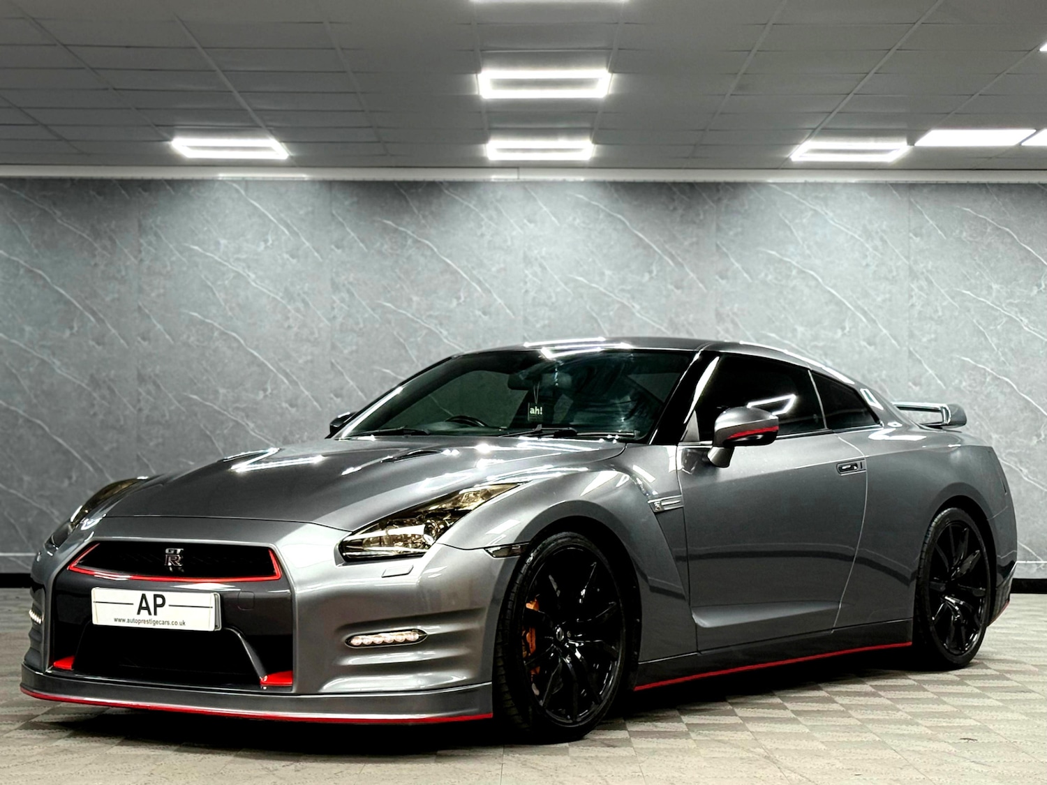 Used Nissan GT-R 2012 for sale - 76347449: Photo 6